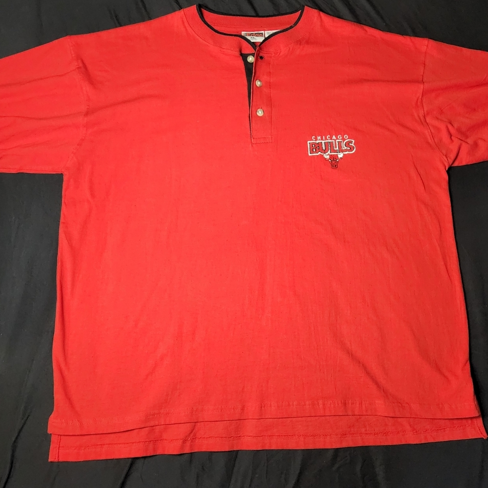 Vintage Chicago Bulls 1997 NBA Men's XL Henley